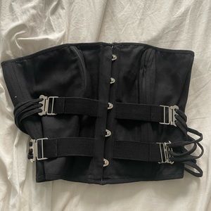 Black With Jean Fasten Top